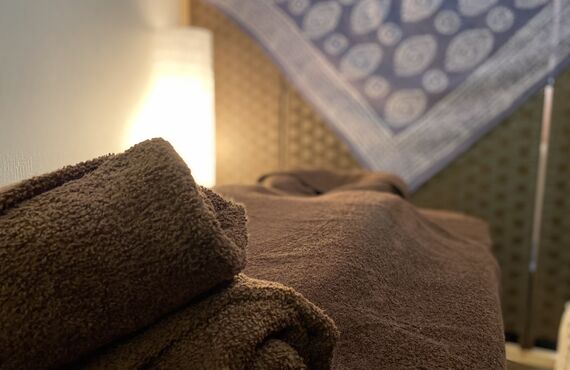 話題のホットストーン！フェイシャルトリートメント